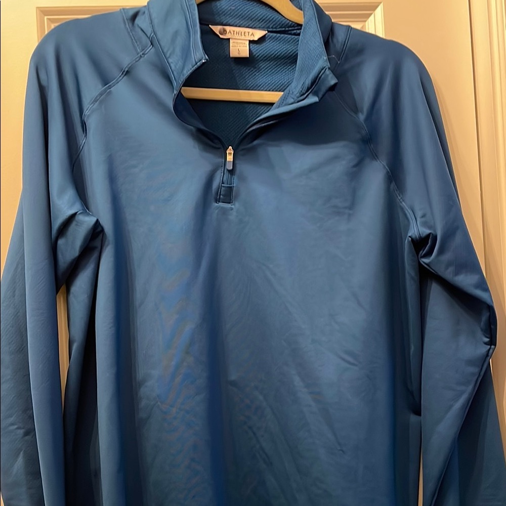 Athleta Women’s Blue Long Sleeve Pullover